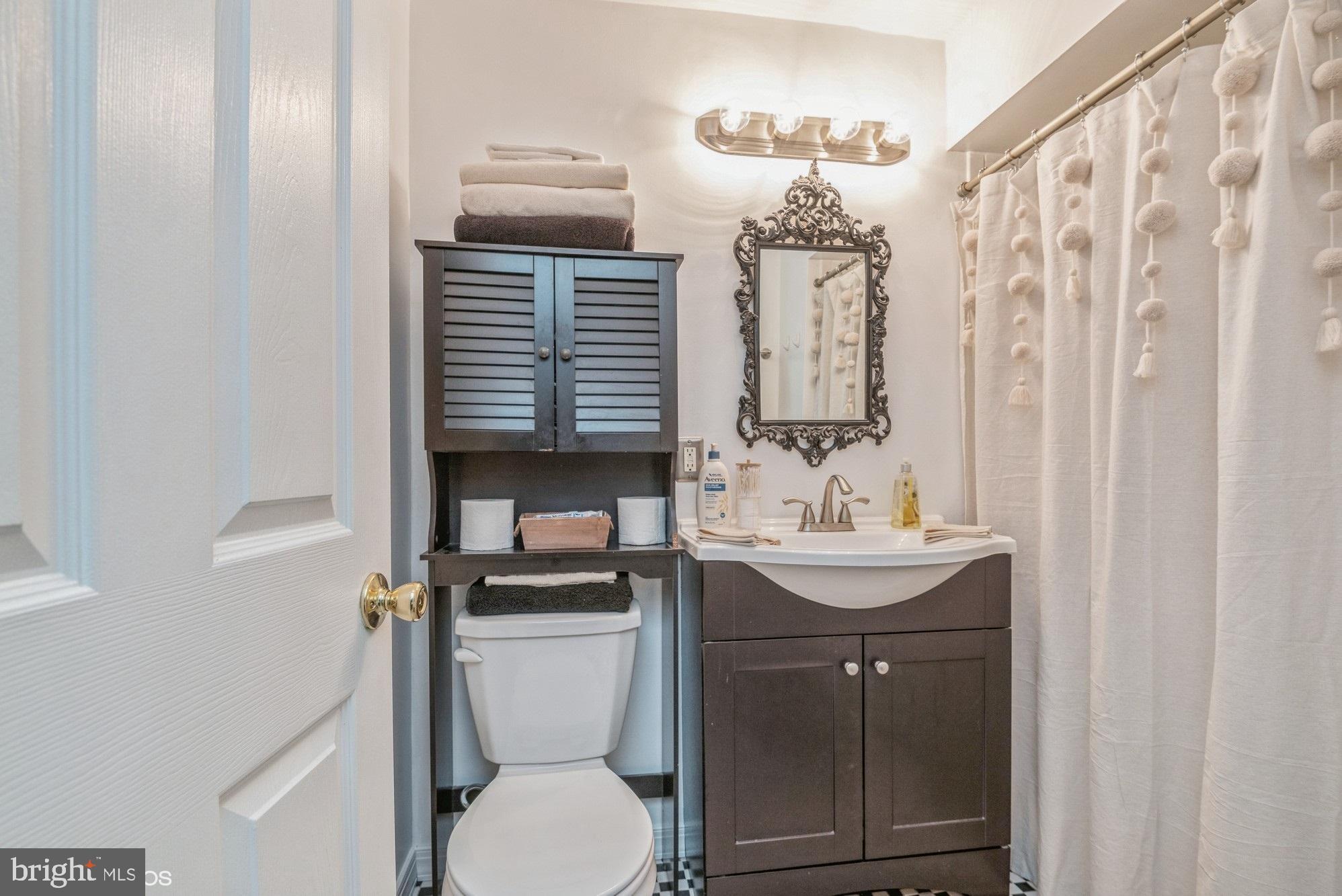 11034 Outpost Drive North Potomac, MD 20878 - Photo 22 of 37