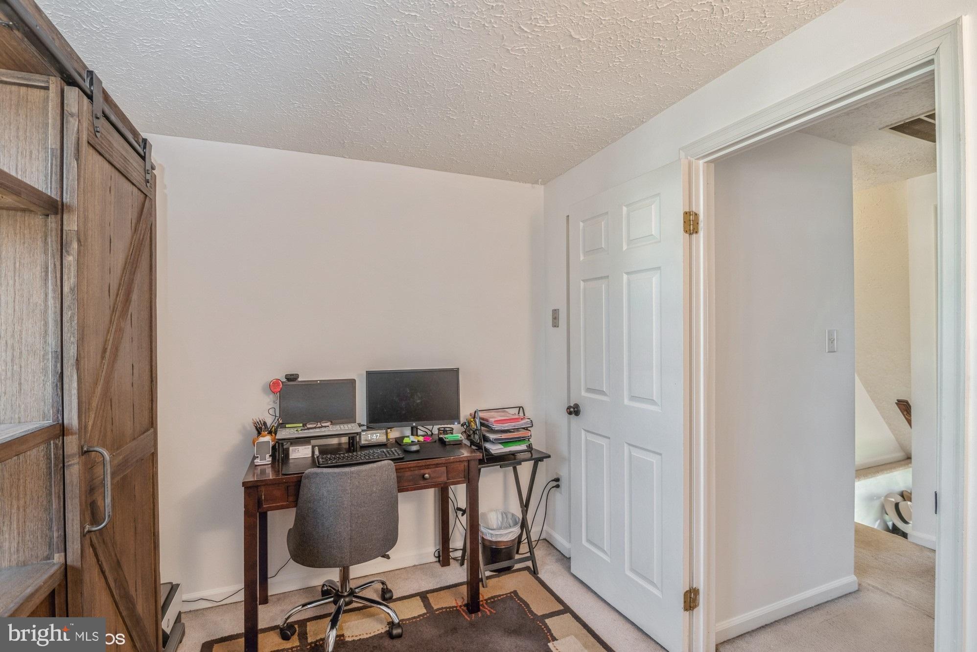 11034 Outpost Drive North Potomac, MD 20878 - Photo 24 of 37