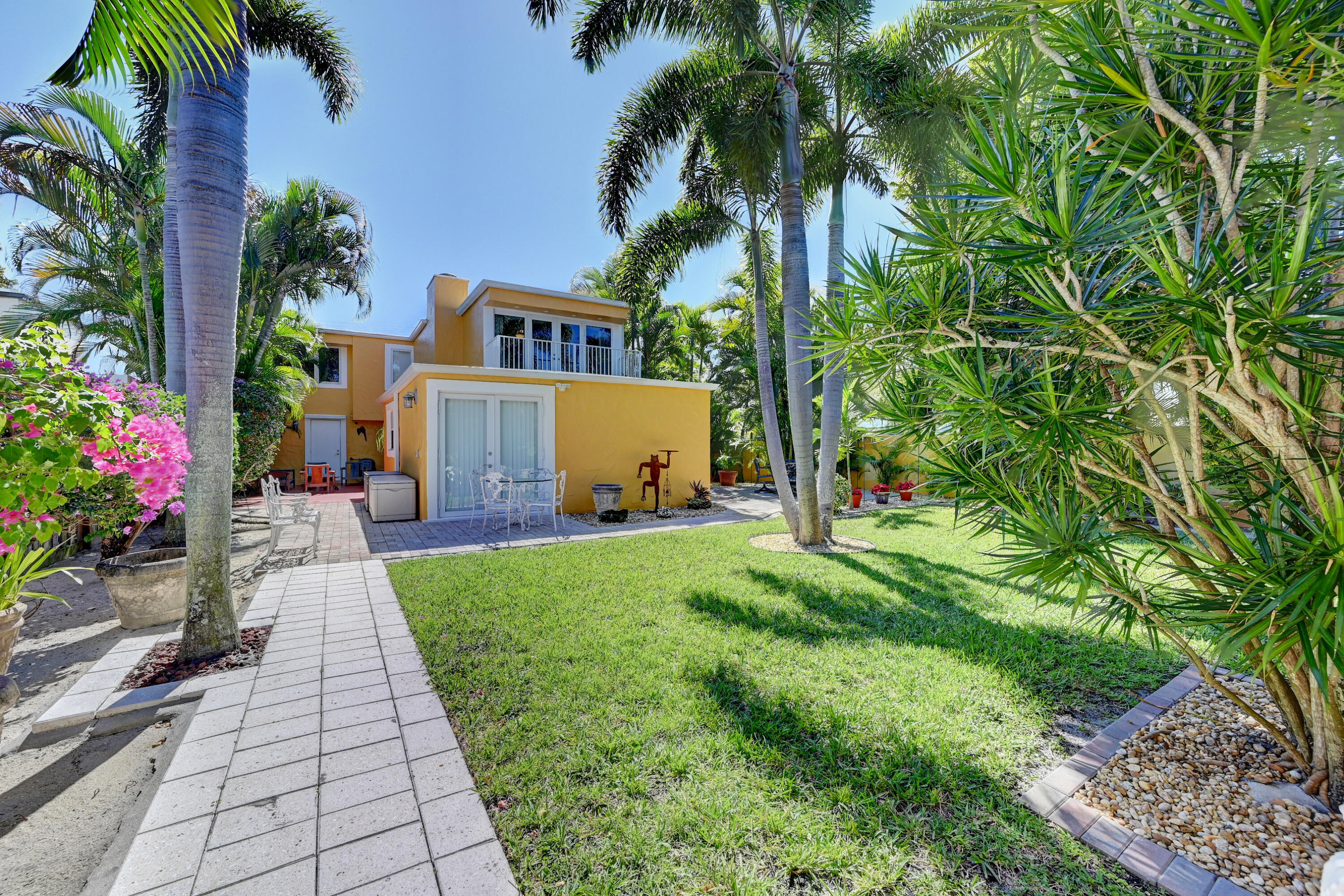 665 Forsyth Street Boca Raton, FL 33487 - Photo 31 of 49 30_stl_9066_67_68_69_70