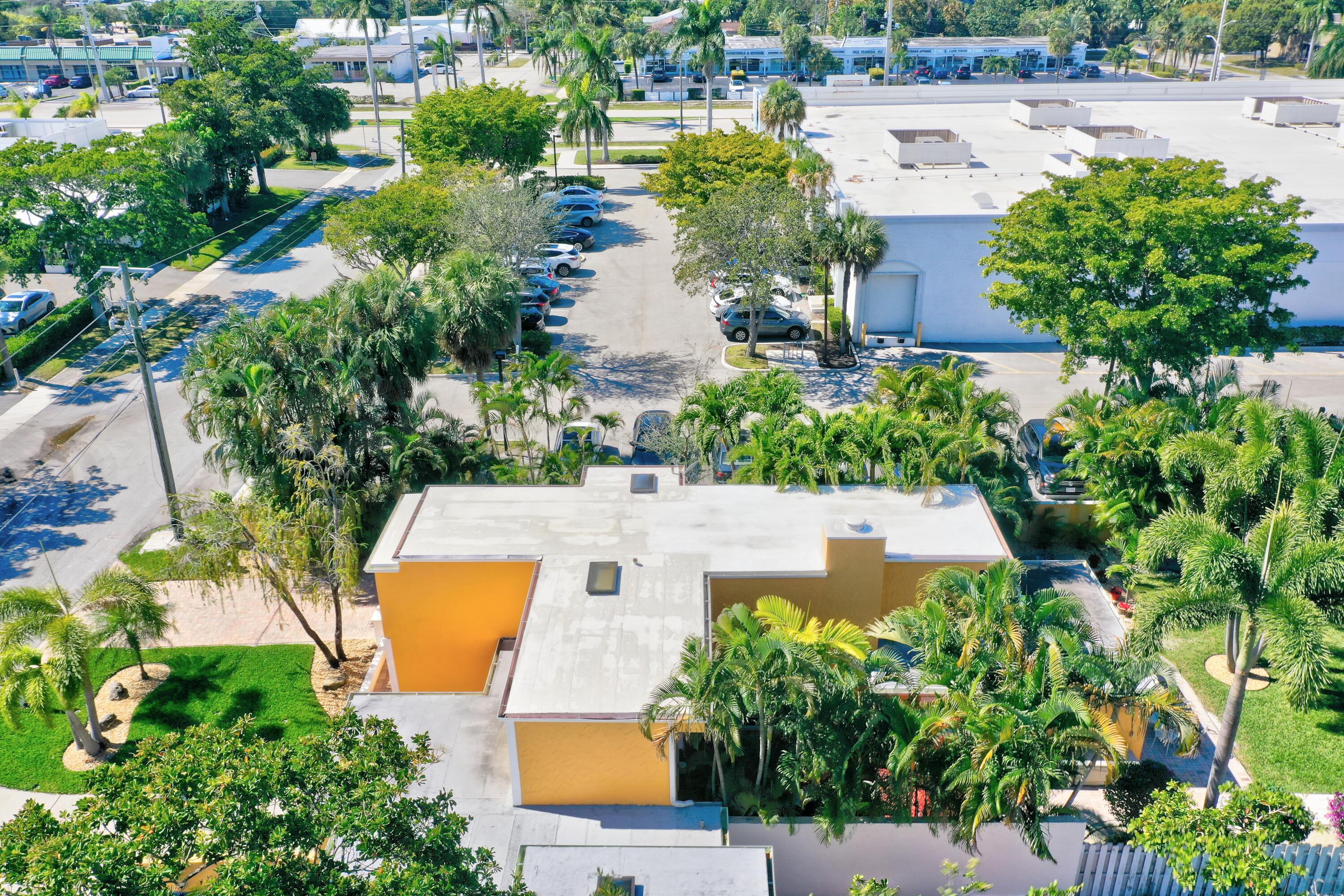 665 Forsyth Street Boca Raton, FL 33487 - Photo 35 of 49 35_zdji_0790_1_2_3_4 (3)