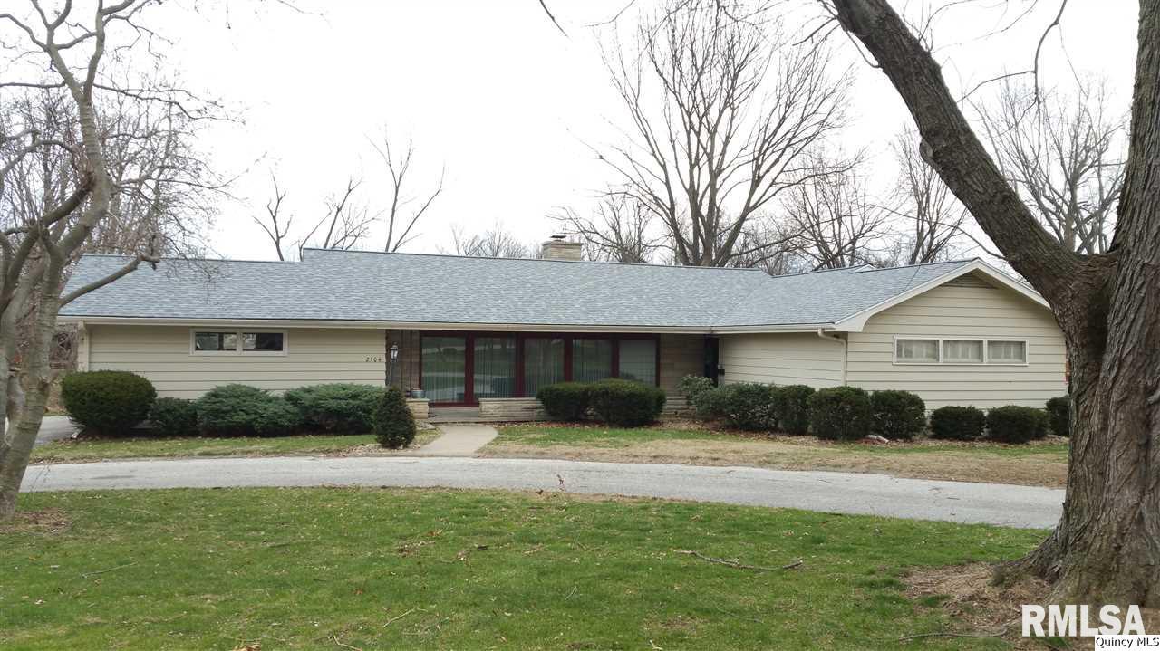 2704 Kentucky Road Quincy, IL 62301 - Photo 1 of 1 Gallery Image 1