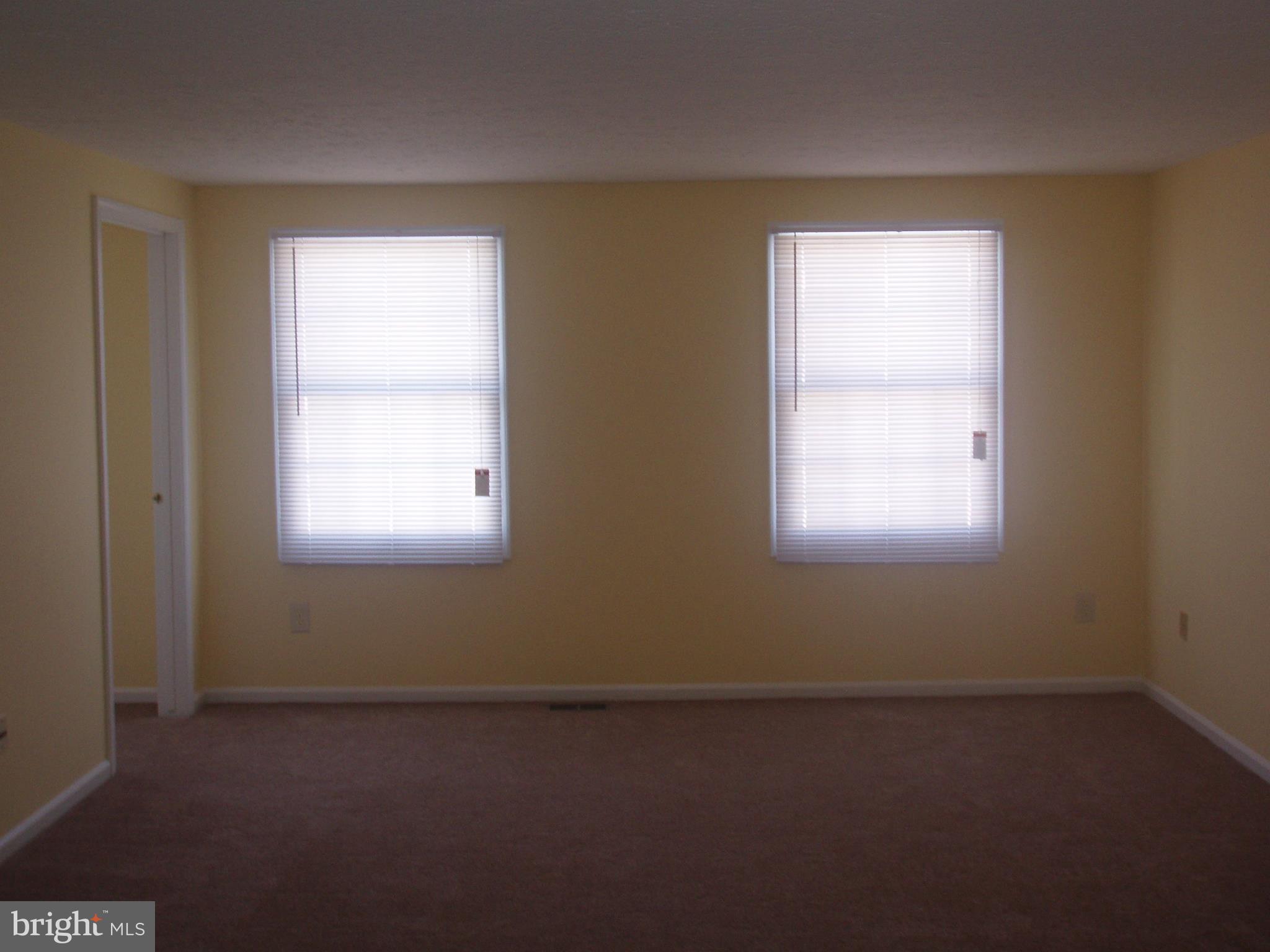12609 Bayard Drive Reston, VA 20191 - Photo 13 of 16