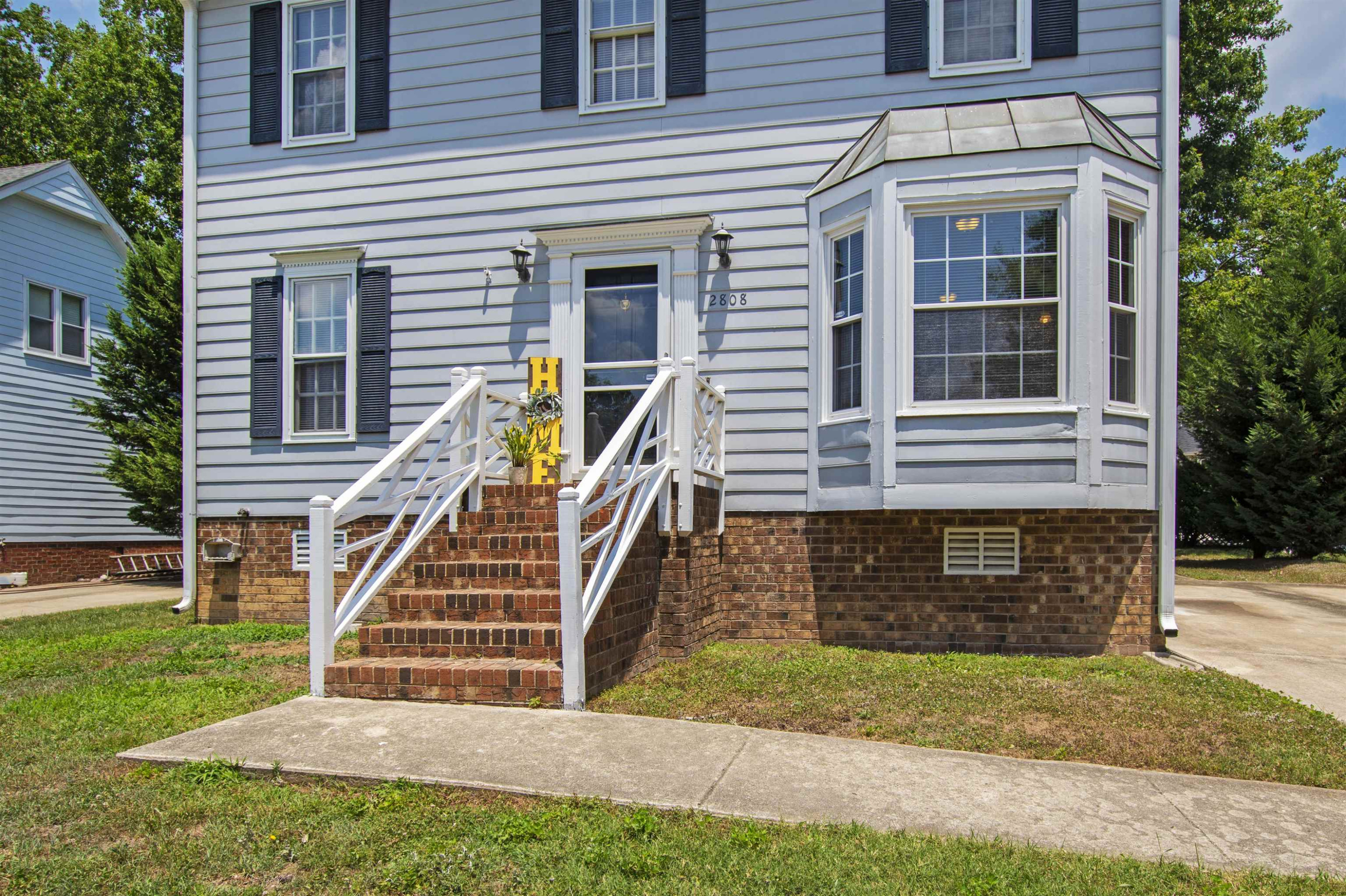 2808 West Jameson Road Raleigh, NC 27604 - Photo 30 of 30 Exterior Front
