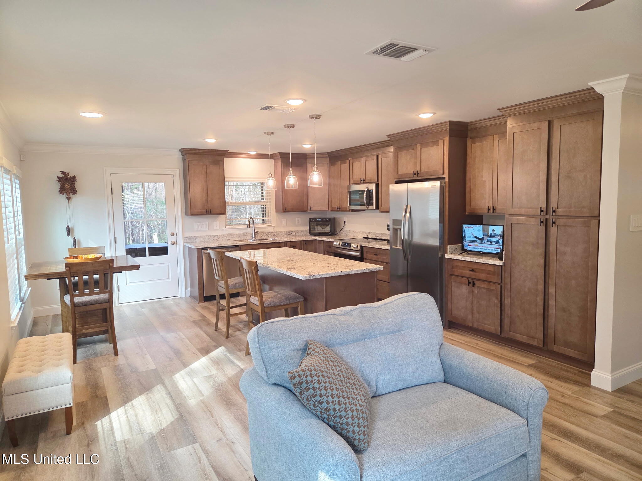 13375 Wash Fayard Road Biloxi, MS 39532 - Photo 3 of 8 Kitchen