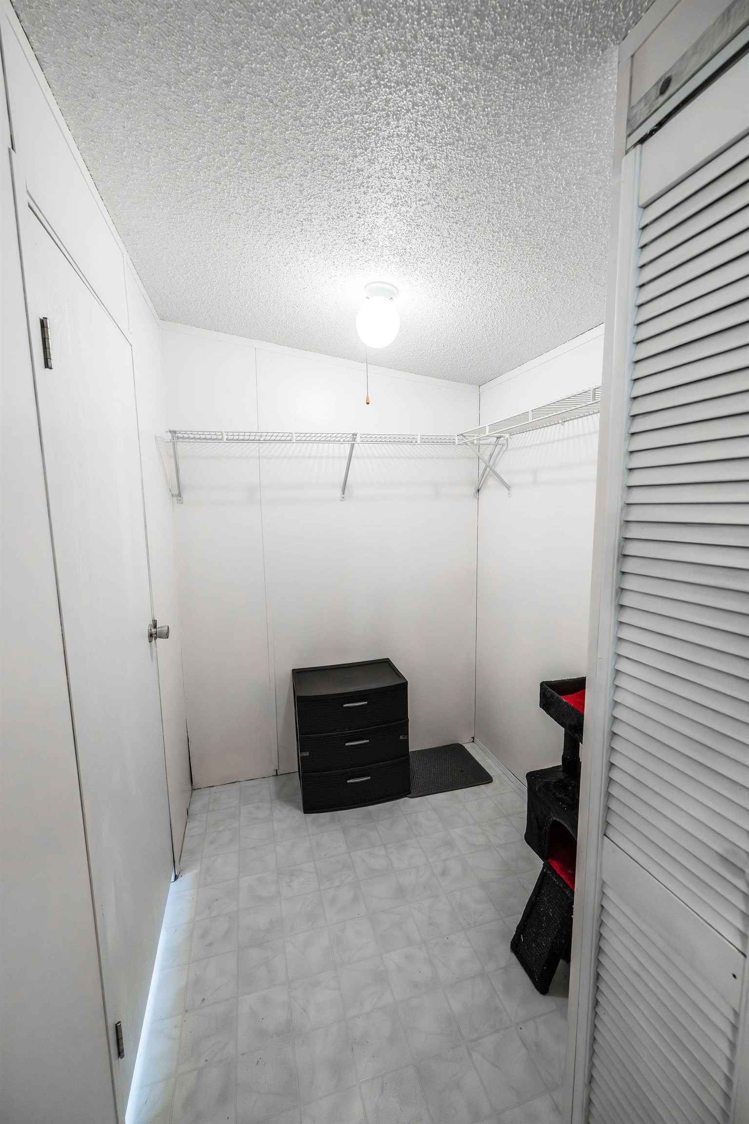 435 32 Road, Unit 620 Clifton, CO 81520 - Photo 15 of 20 a bathroom with a shower and toilet