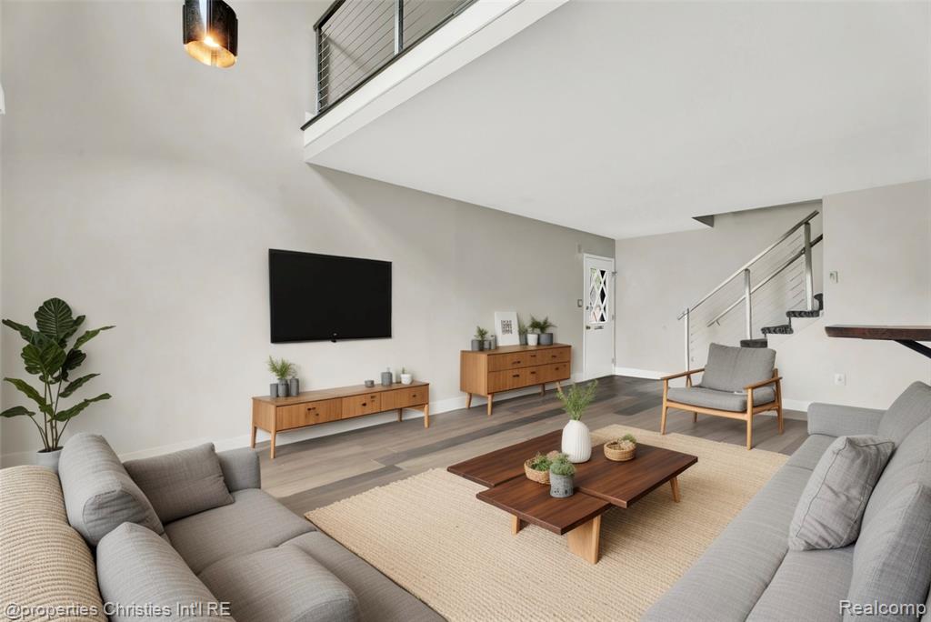 5085 Crooks Road, Unit 59 Royal Oak, MI 48073 - Photo 3 of 38 Gallery Image 3