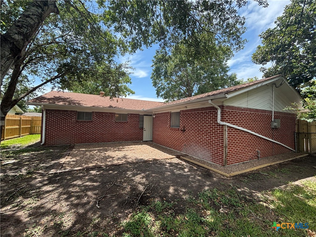 2502 East Poplar Avenue Victoria, TX 77901 - Photo 11 of 11