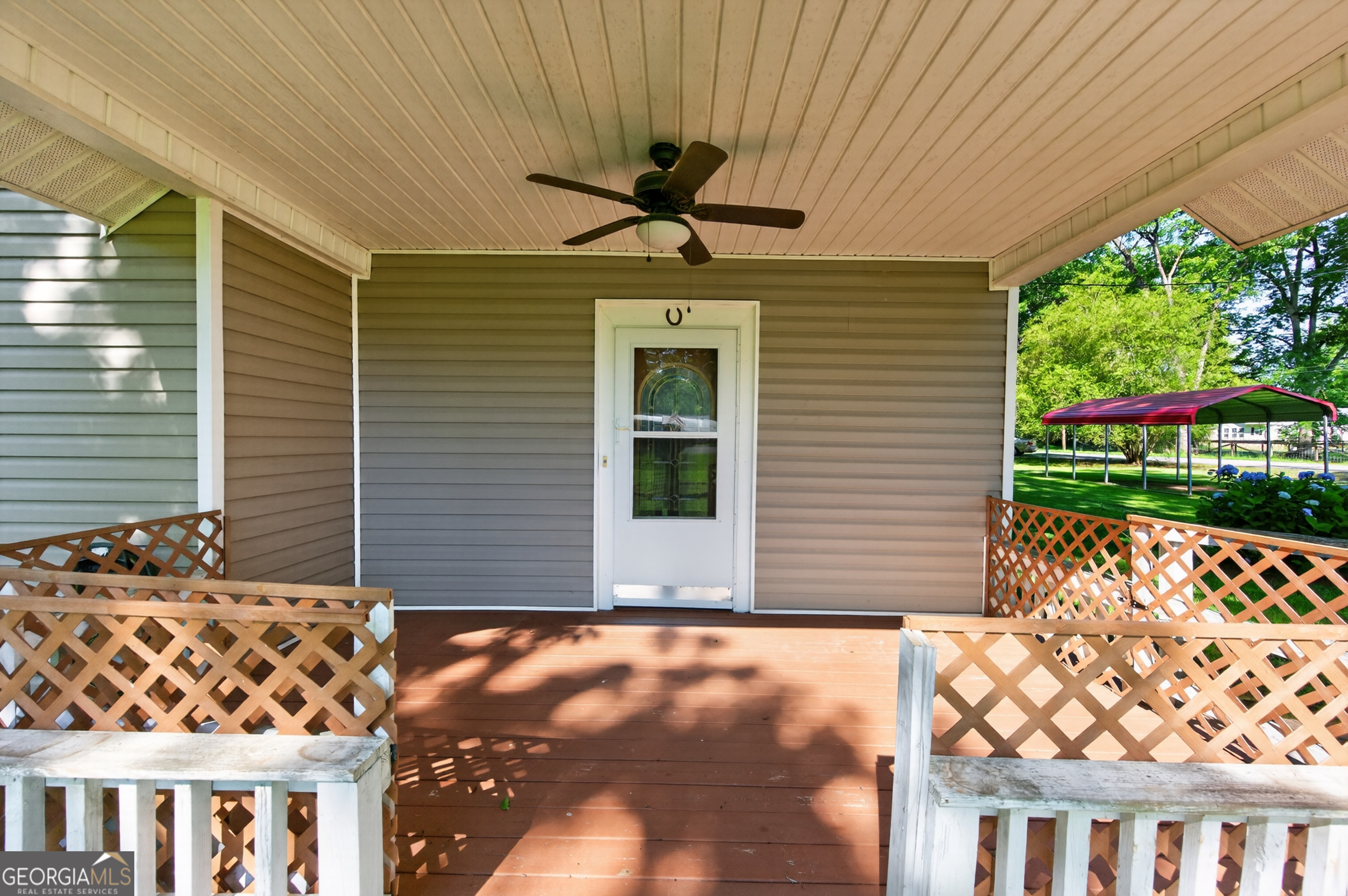 98 South 5th Street Colbert, GA 30628 - Photo 4 of 43