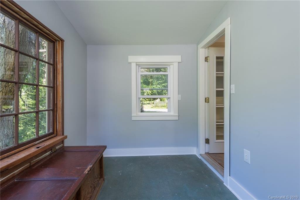 1136 Roscoe Lewis Road Sylva, NC 28779 - Photo 17 of 26 Gallery Image 17