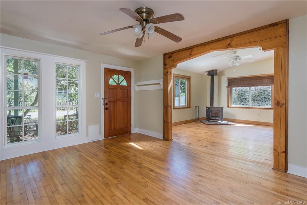 1136 Roscoe Lewis Road Sylva, NC 28779 - Photo 3 of 26 Gallery Image 3