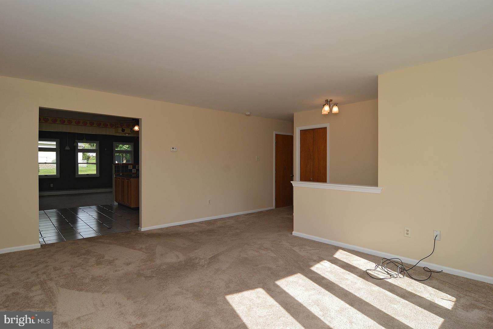 742 Tamarack Trail Reading, PA 19607 - Photo 6 of 41 Living Room