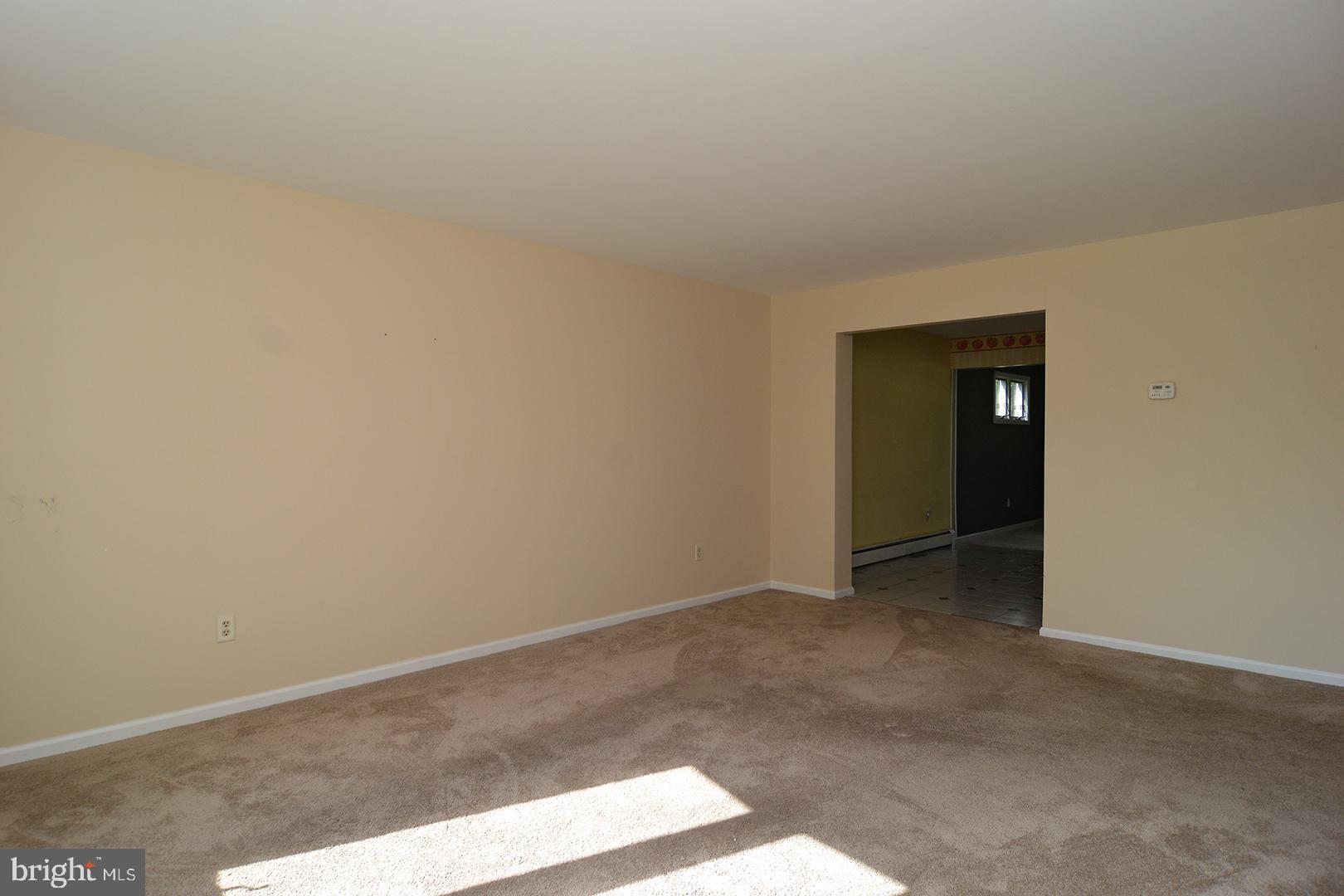 742 Tamarack Trail Reading, PA 19607 - Photo 7 of 41 Living Room