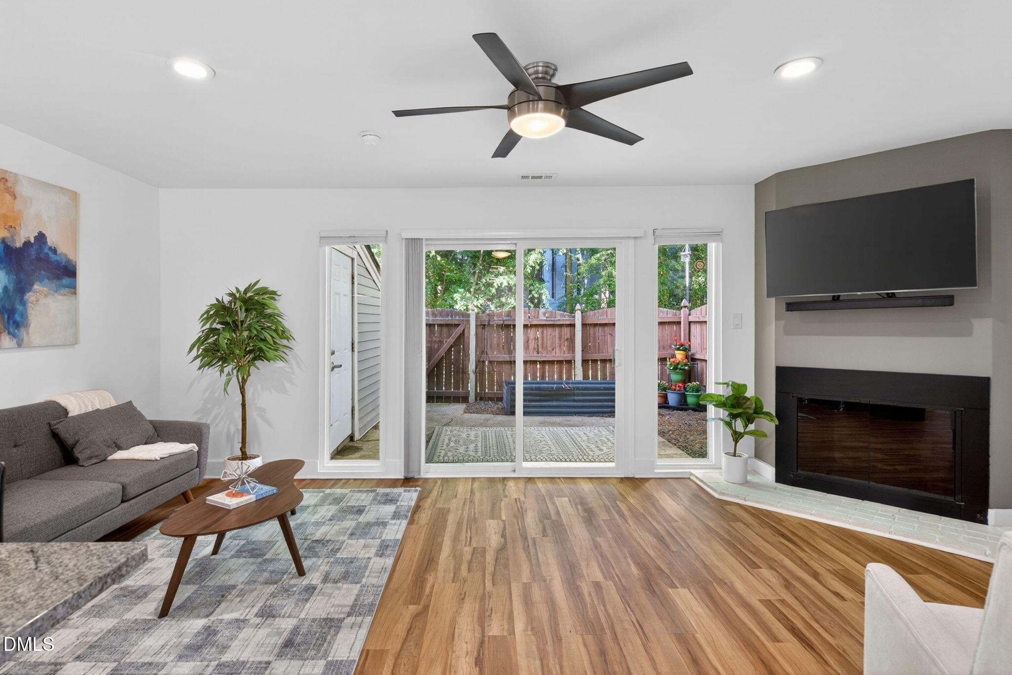 7149 Sandy Creek Drive Raleigh, NC 27615 - Photo 5 of 20 22_02-7149-sandy-creek-dr-living-room