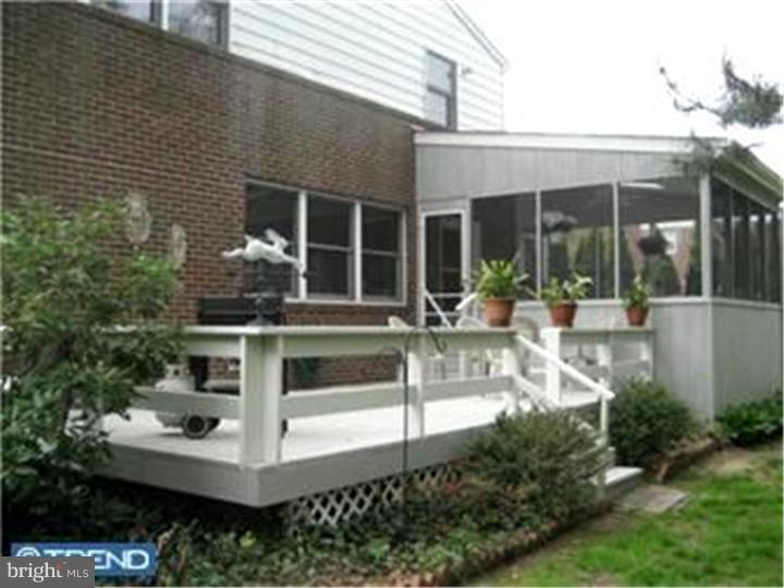 31 Colwick Road Cherry Hill, NJ 08002 - Photo 2 of 20 Exterior Back