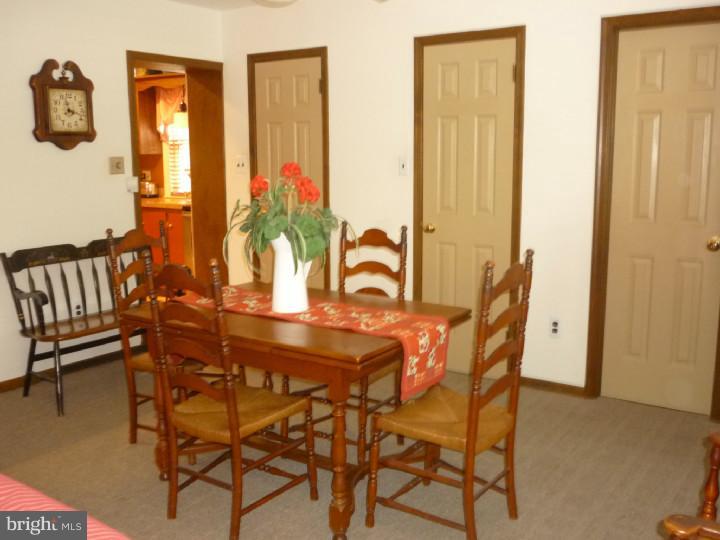 31 Colwick Road Cherry Hill, NJ 08002 - Photo 11 of 20