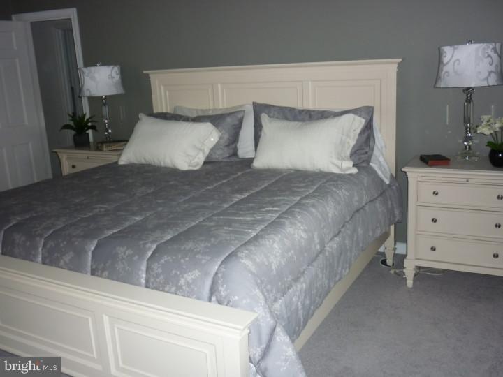 31 Colwick Road Cherry Hill, NJ 08002 - Photo 14 of 20 Master Bedroom
