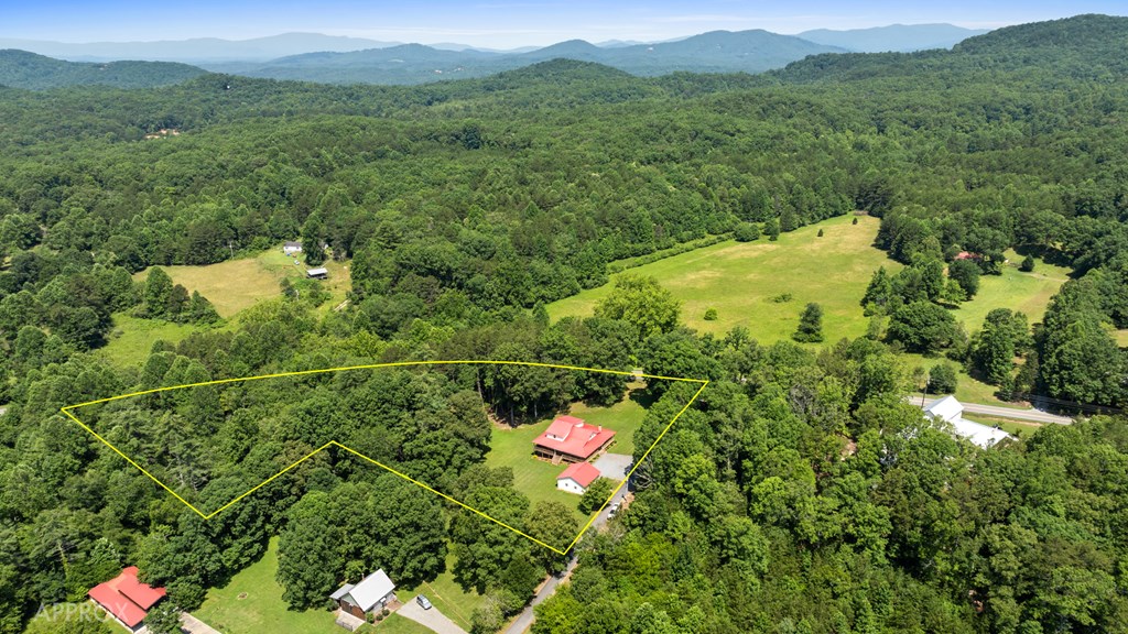 46 Loving Meadows Lane Morganton, GA 30560 - Photo 2 of 50