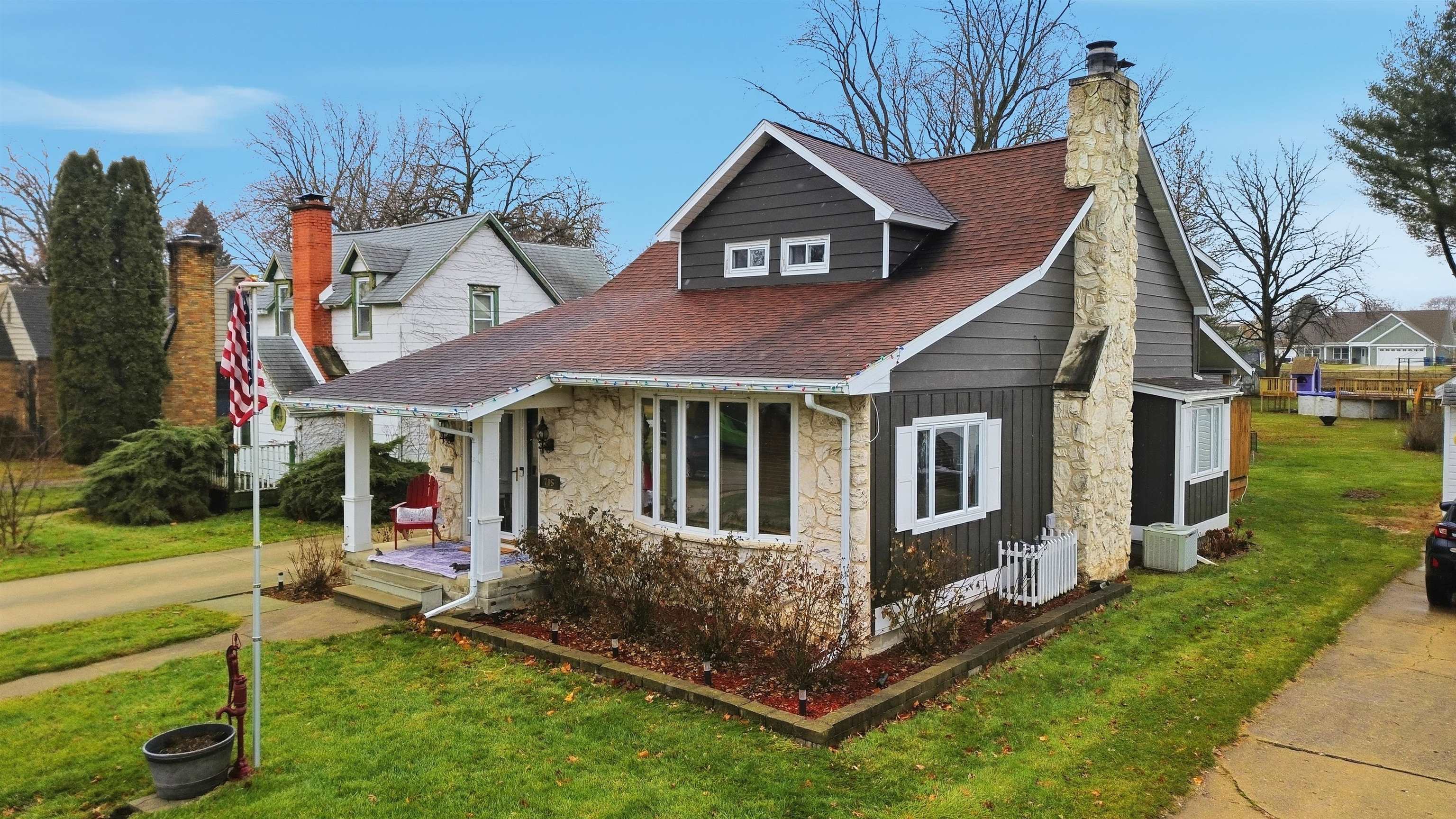 705 Institute Boulevard Dixon, IL 61021 - Photo 25 of 33