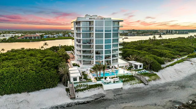 $9,250,000 | 1500 South Beach Road, Unit 302, Tequesta, FL 33469