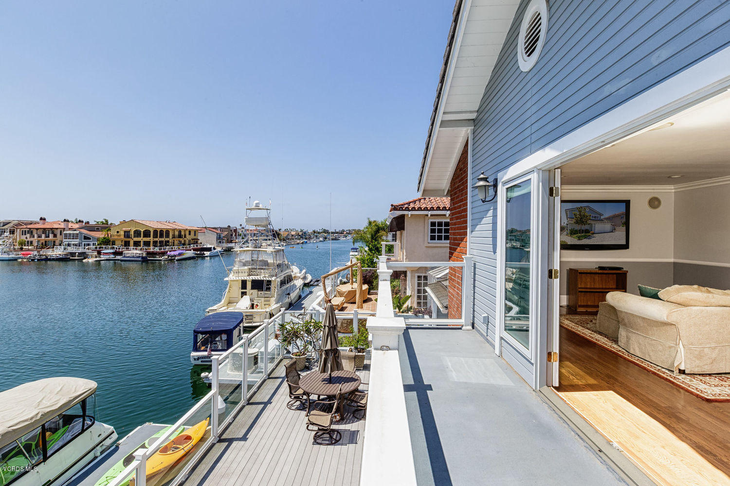 2141 Napoli Drive Oxnard, CA 93035 - Photo 17 of 64 17_balcony