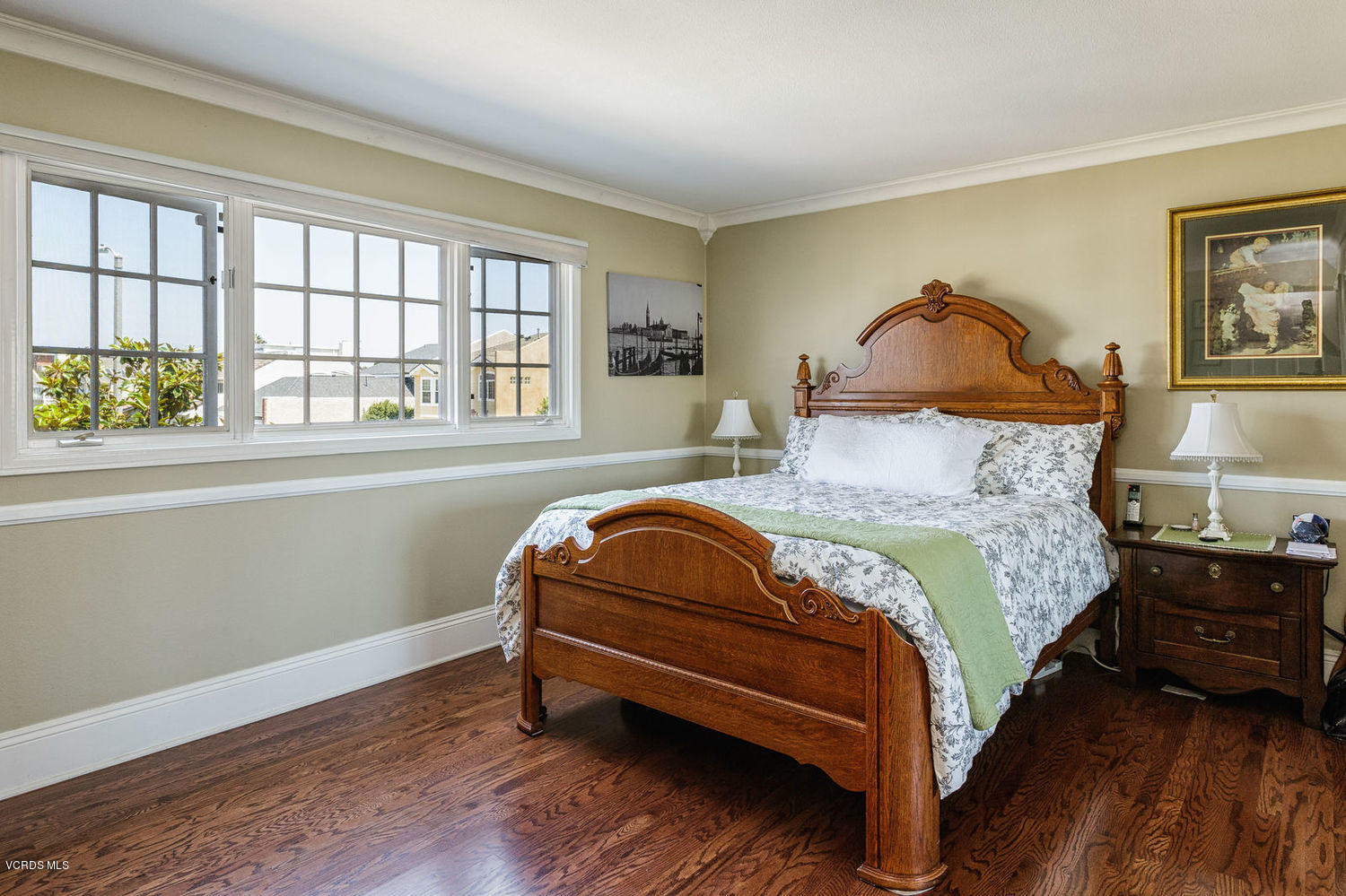 2141 Napoli Drive Oxnard, CA 93035 - Photo 55 of 64 23_bedroom_1