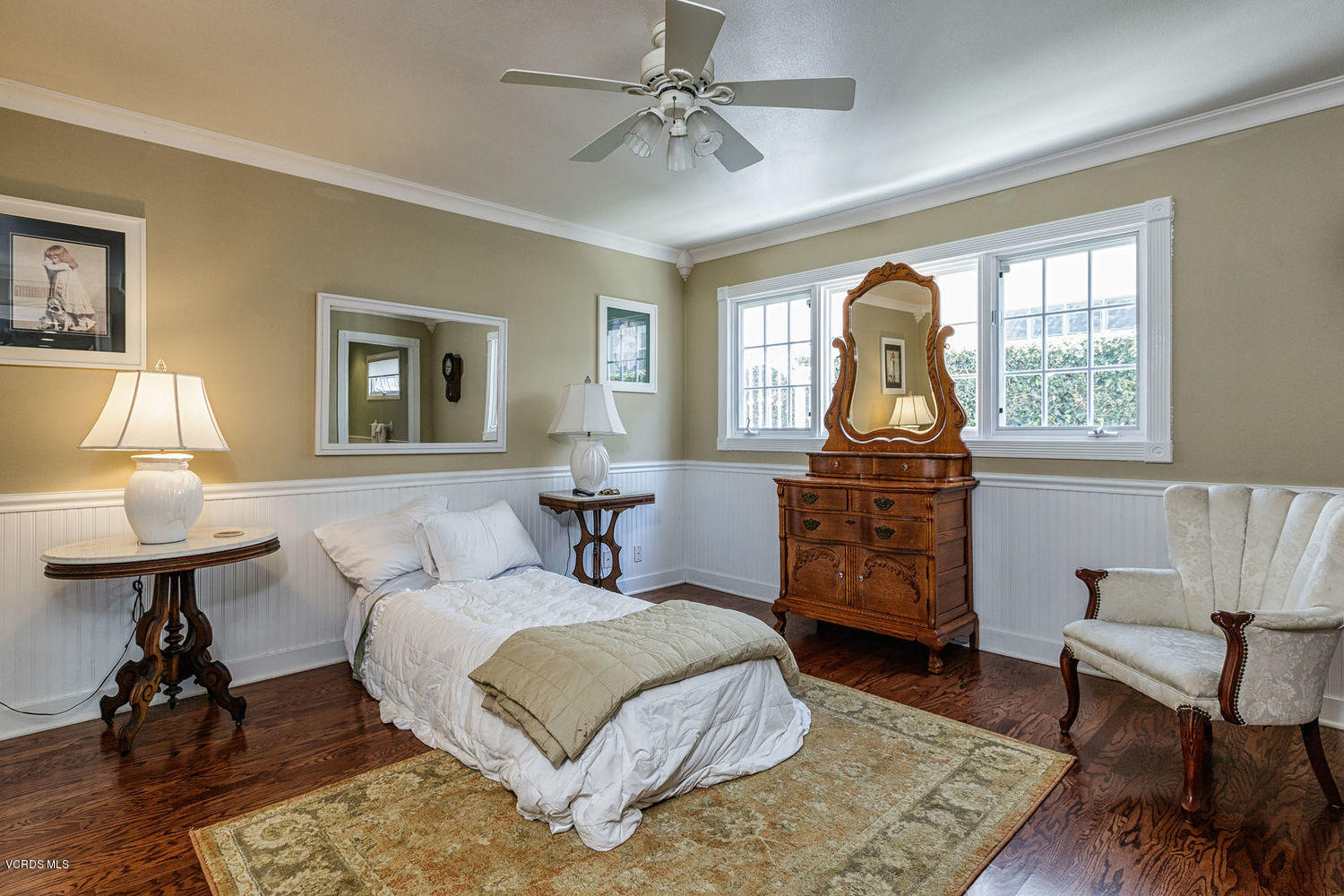 2141 Napoli Drive Oxnard, CA 93035 - Photo 57 of 64 26_bedroom_3