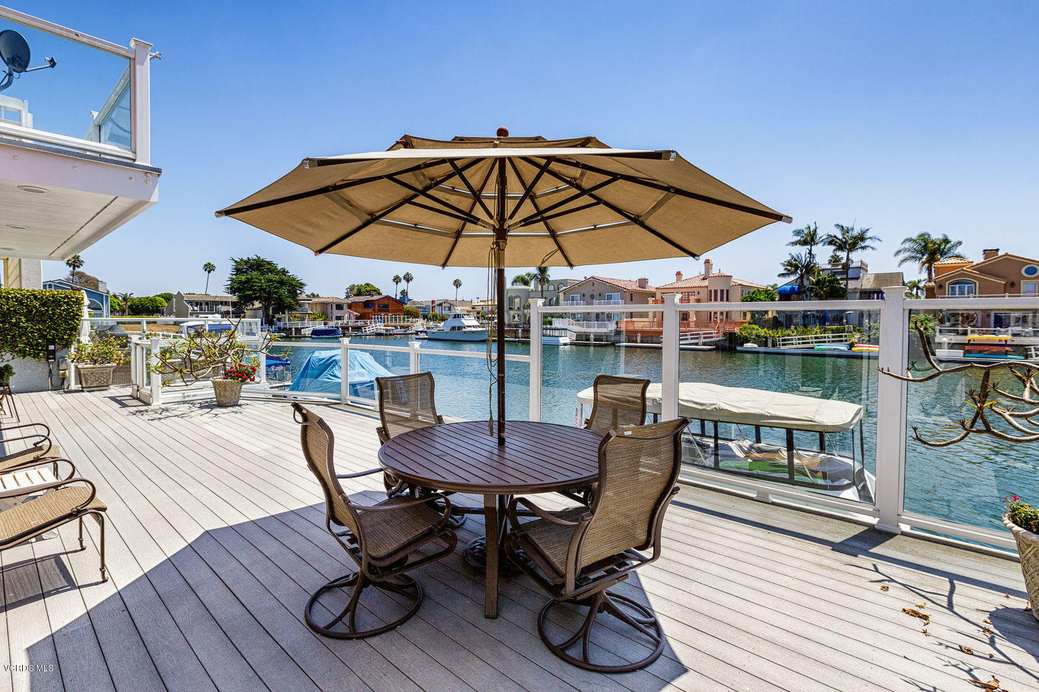 2141 Napoli Drive Oxnard, CA 93035 - Photo 62 of 64 32_patio