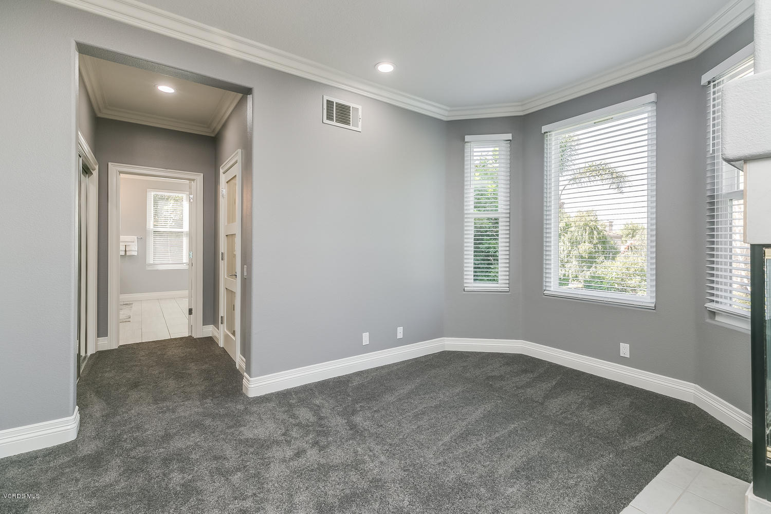 4361 Clearwood Road Moorpark, CA 93021 - Photo 23 of 41 TwoFishDigital_4361Clearwood-25