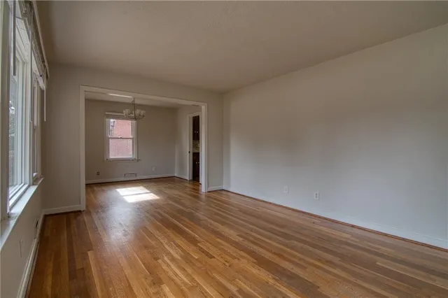 $2,000 | 2232 Old Spring Road, Smyrna, GA 30080