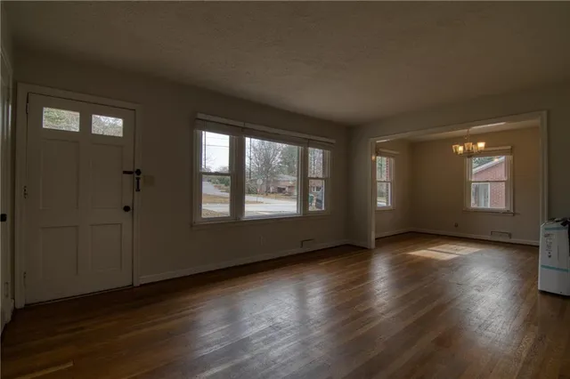 $2,000 | 2232 Old Spring Road, Smyrna, GA 30080