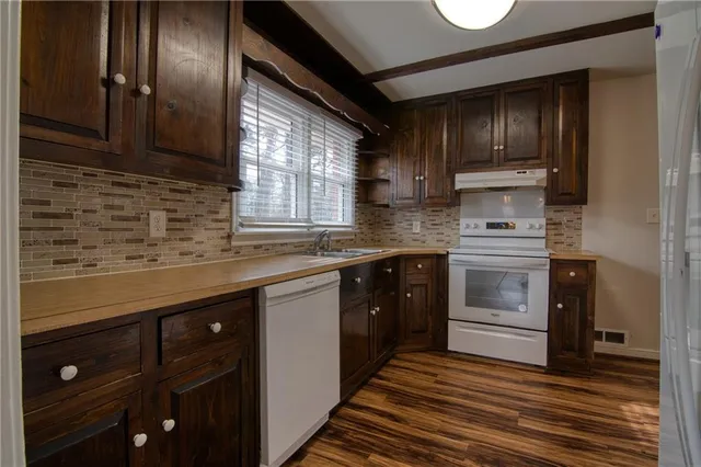 $2,000 | 2232 Old Spring Road, Smyrna, GA 30080