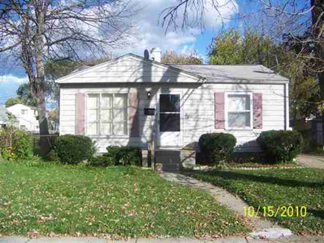 21236 Waltham Road Warren, MI 48089 - Photo 1 of 5 31032968.JPG