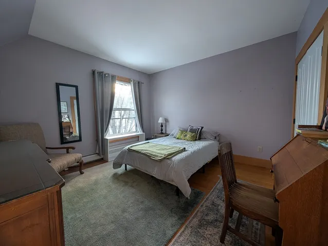 $2,250 | 527 Main Street, Unit 1, Ashfield, MA 01330