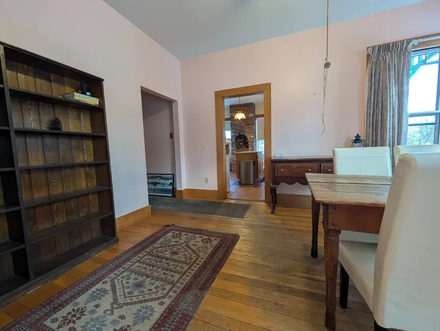 $2,250 | 527 Main Street, Unit 1, Ashfield, MA 01330