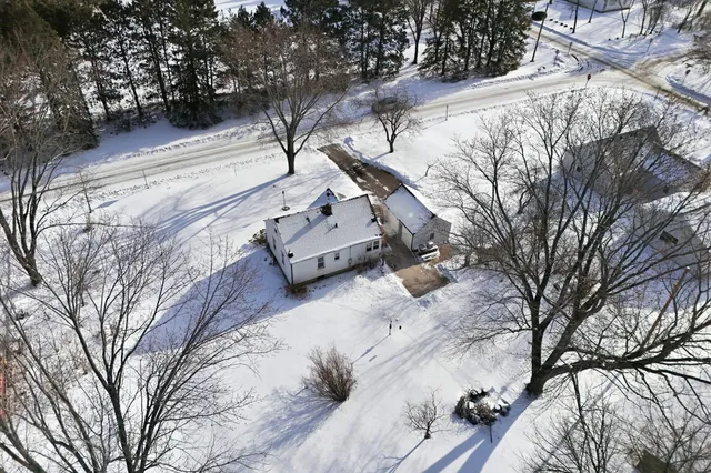 $269,900 | 6917 Sunrise Drive, Circle Pines, MN 55014