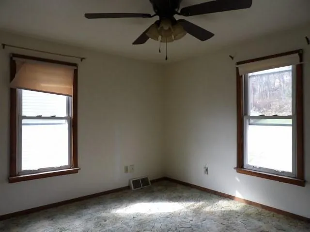 $54,000 | 1019 Arlington Avenue, Jeannette, PA 15644