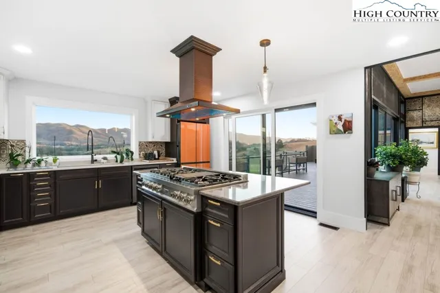 $975,000 | 370 Laws Road, Limestone, TN 37681