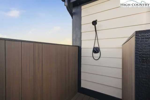 $975,000 | 370 Laws Road, Limestone, TN 37681