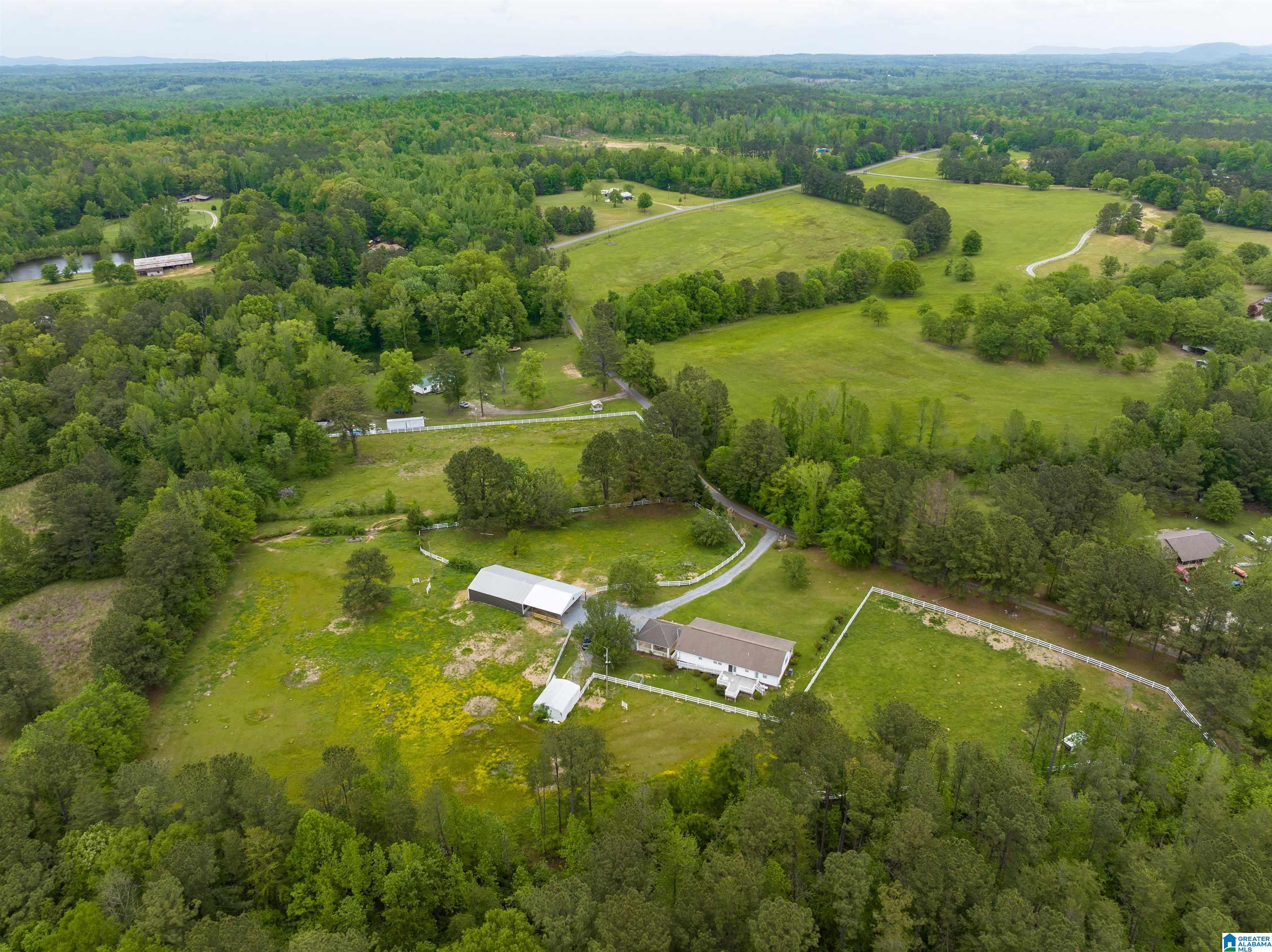 220 Ferguson Road Sylacauga, AL 35151 - Photo 39 of 46