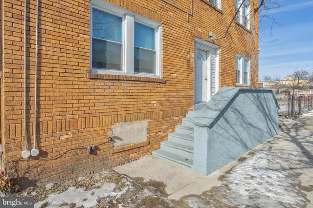 $885,000 | 274 South 58th Street, Philadelphia, PA 19139