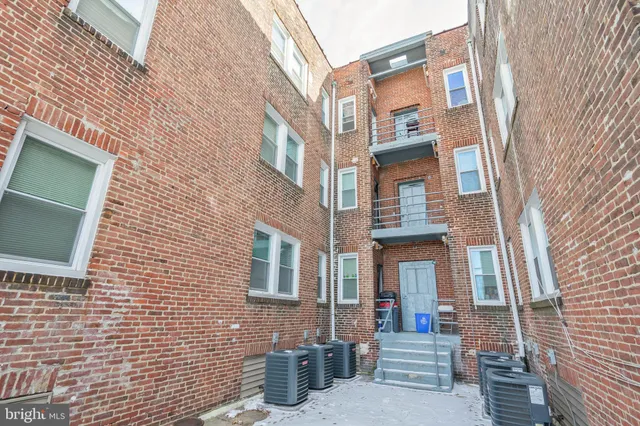 $885,000 | 274 South 58th Street, Philadelphia, PA 19139