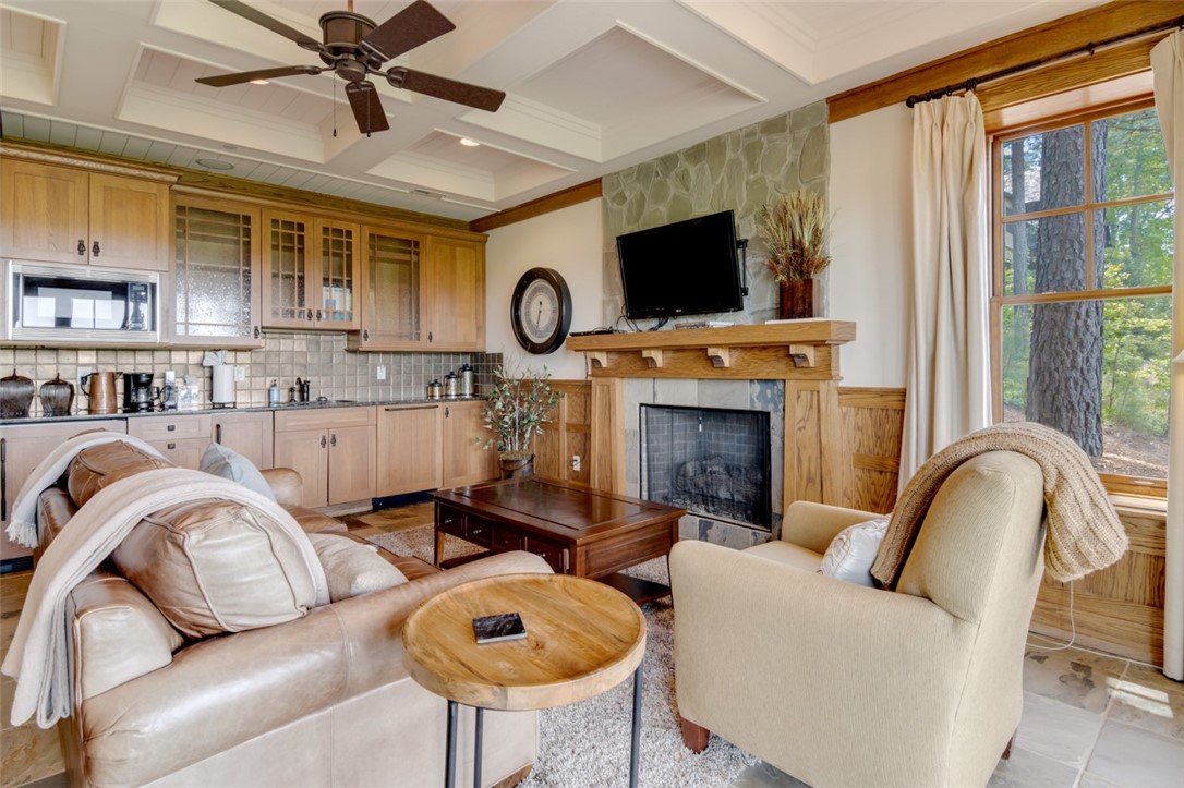 143 Button Bush Trail Six Mile, SC 29682 - Photo 8 of 50