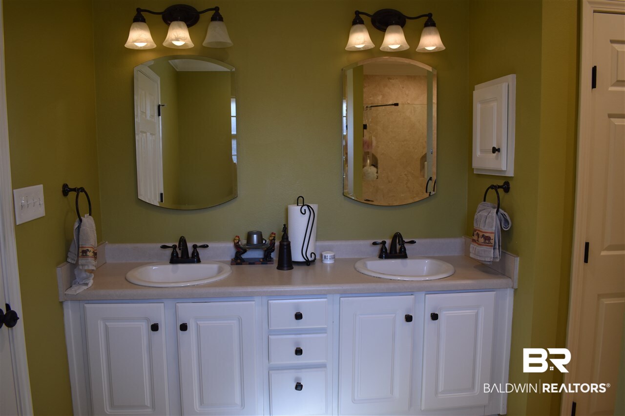 12271 Venice Boulevard Foley, AL 36535 - Photo 21 of 47