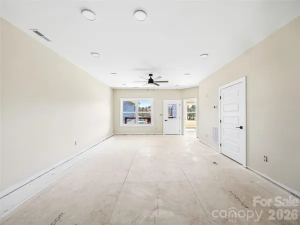 $394,000 | 143 Carver Street, Unit 10, Brevard, NC 28712