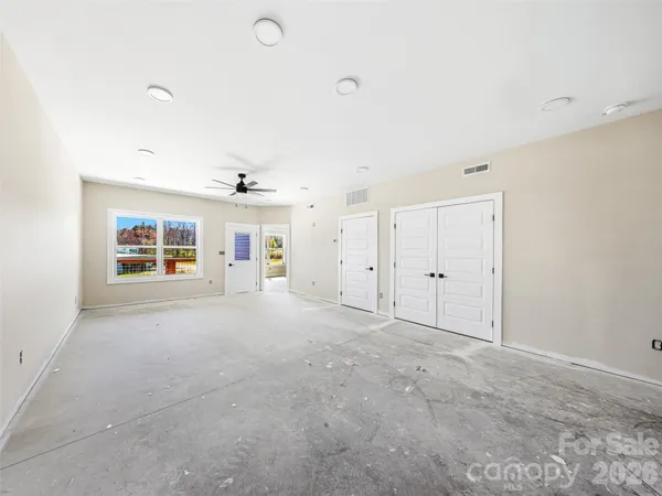 $394,000 | 143 Carver Street, Unit 10, Brevard, NC 28712