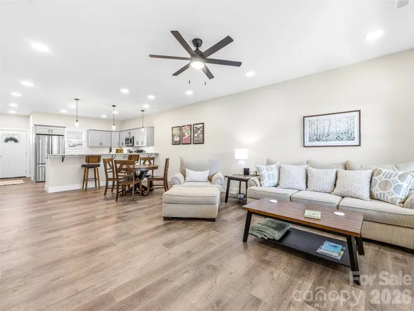 $394,000 | 143 Carver Street, Unit 10, Brevard, NC 28712