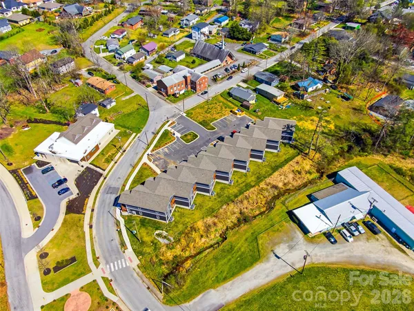 $394,000 | 143 Carver Street, Unit 10, Brevard, NC 28712