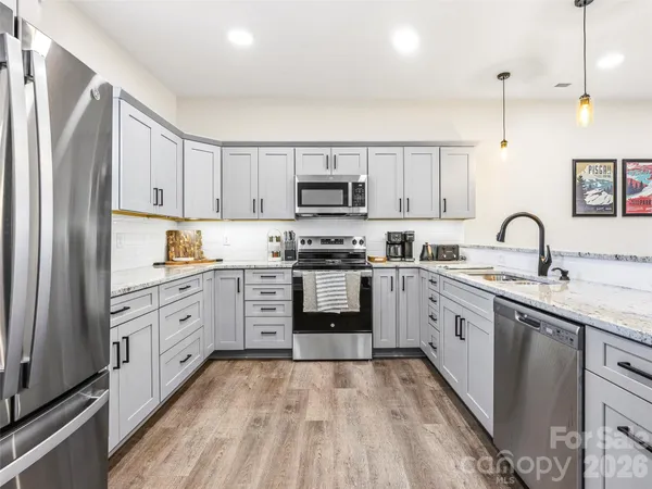 $394,000 | 143 Carver Street, Unit 10, Brevard, NC 28712