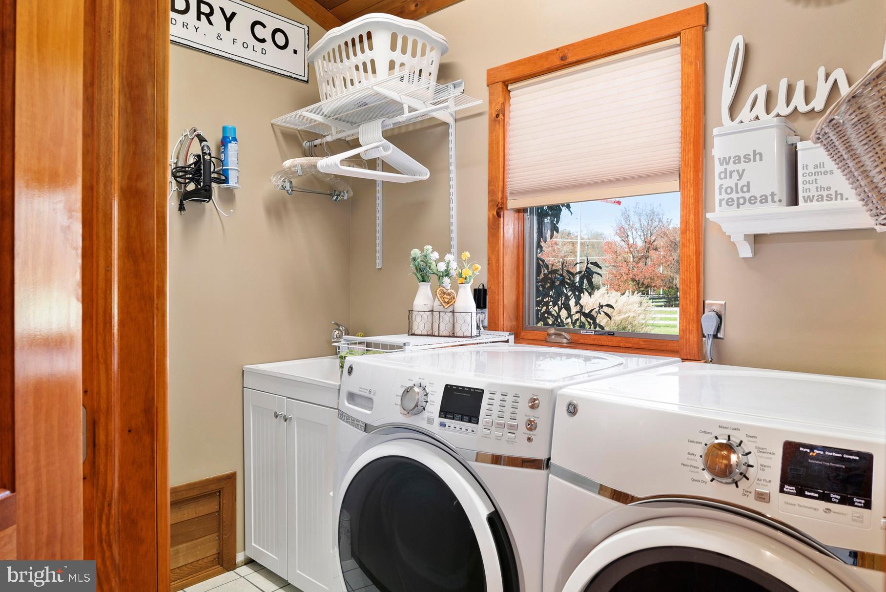 44-2 2 Rivers Road Chesapeake City, MD 21915 - Photo 15 of 62 Laundry Room with sink
