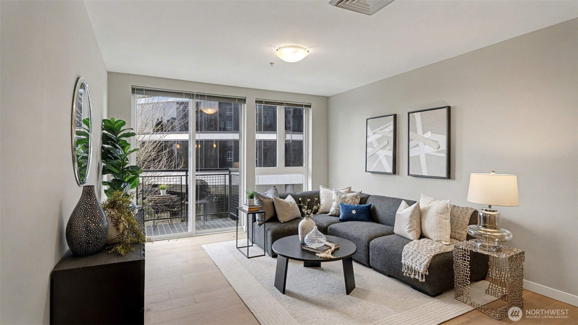 3104 Western Avenue, Unit 307 Seattle, WA 98121 - Photo 12 of 36